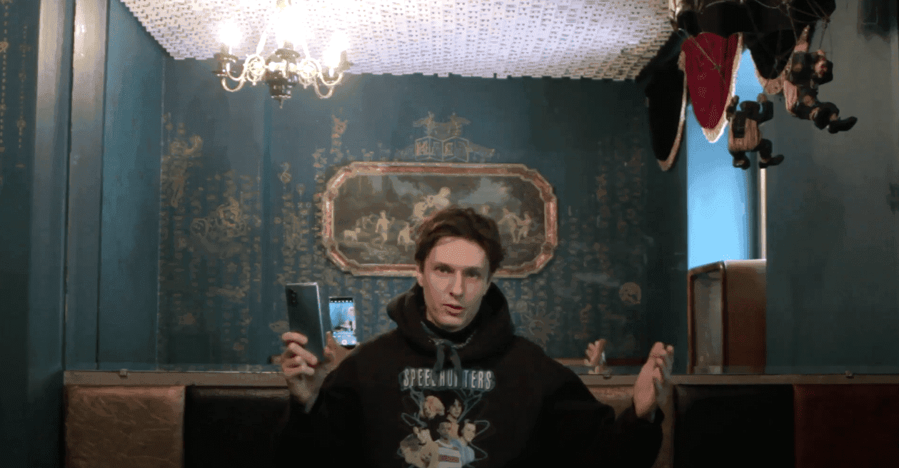 Artysta video Ivan Bambalin radzi, jak nakręcić film stylowym smartfonem OPPO Reno4 Pro 5G