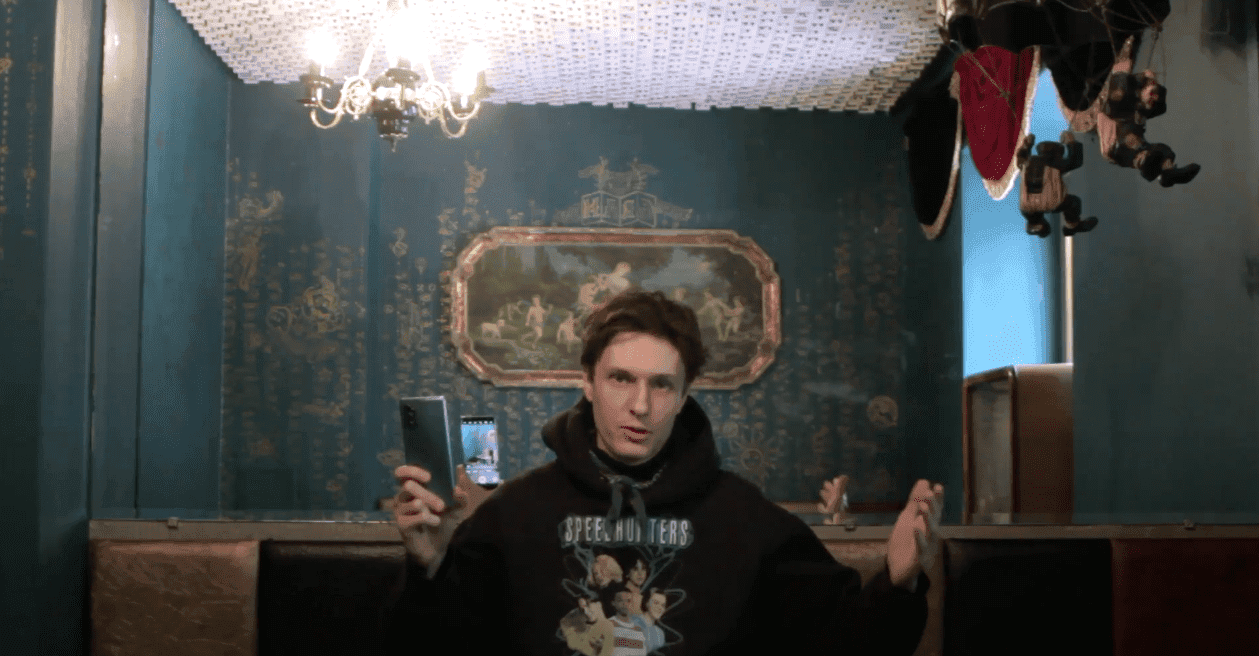 Artysta video Ivan Bambalin radzi, jak nakręcić film stylowym smartfonem OPPO Reno4 Pro 5G