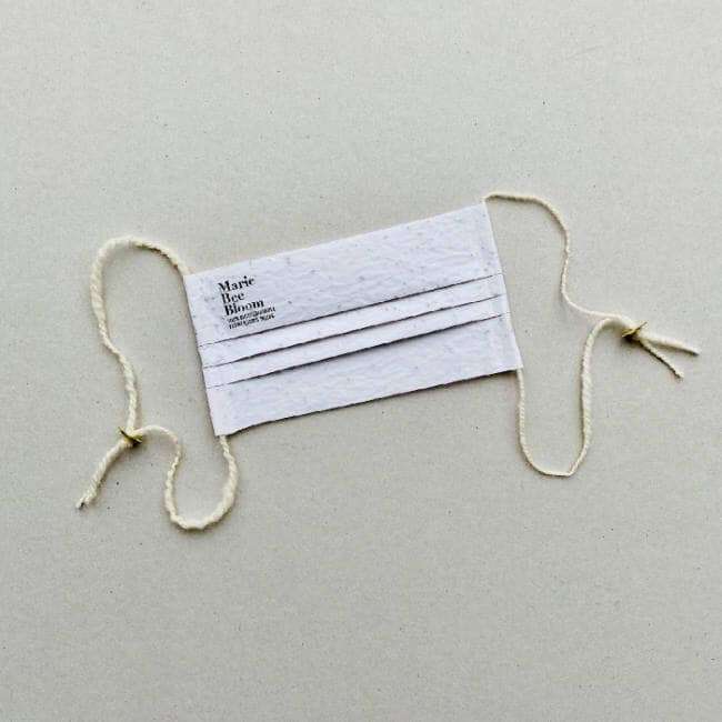 Te maseczki nie tylko są w pełni biodegradowalne, ale także... zakwitną!