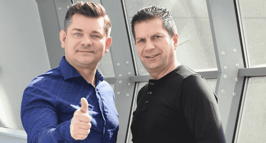 Zenek Martyniuk niczym Mickiewicz. Jego piosenka pojawiła się w zeszycie ćwiczeń do języka polskiego