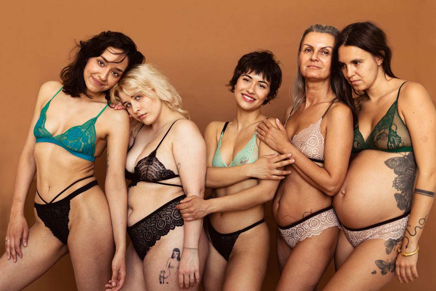 Bez retuszu, na luzie i bardzo sexy! W tej sesji wystąpiły prawdziwe i bardzo różne kobiety