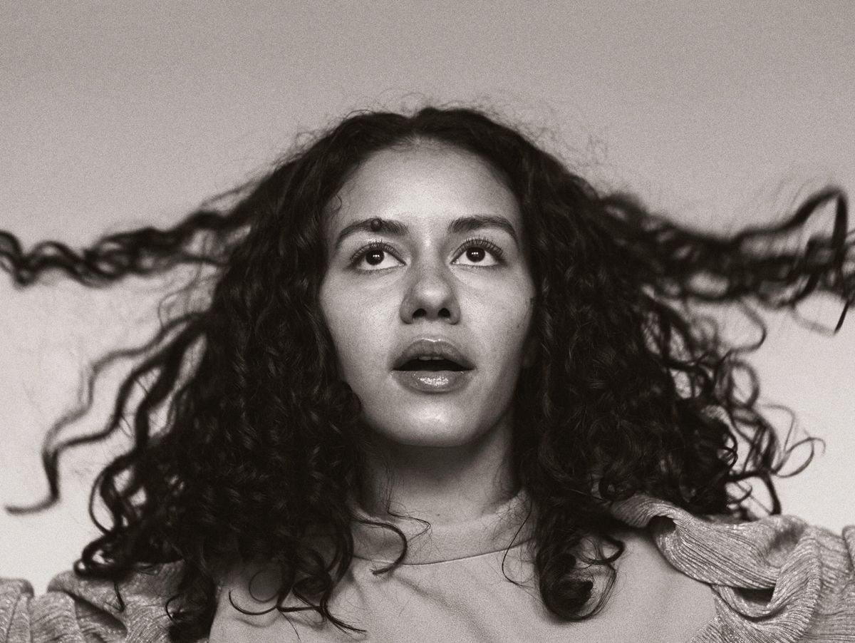 Sesja polskiej fotografki zwraca uwagę na osoby LGBT+, które należą do mniejszości etnicznych