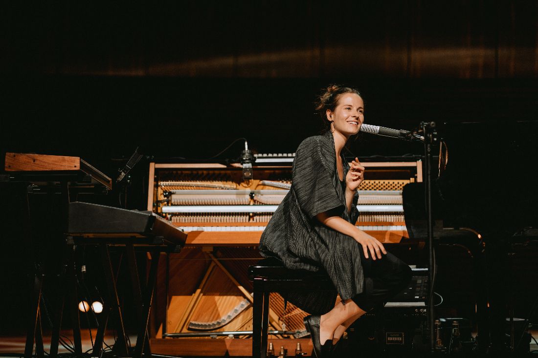 5 powodów, dla których warto wybrać się na plenerowy koncert Hani Rani w Warszawie