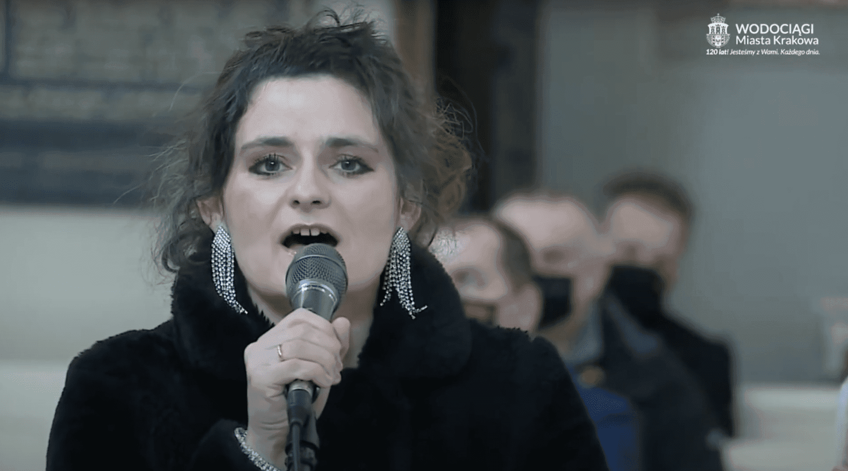 „Hymn Wodociągów Krakowskich" to nowy hit internetu. „Czułe H2O" robi furorę