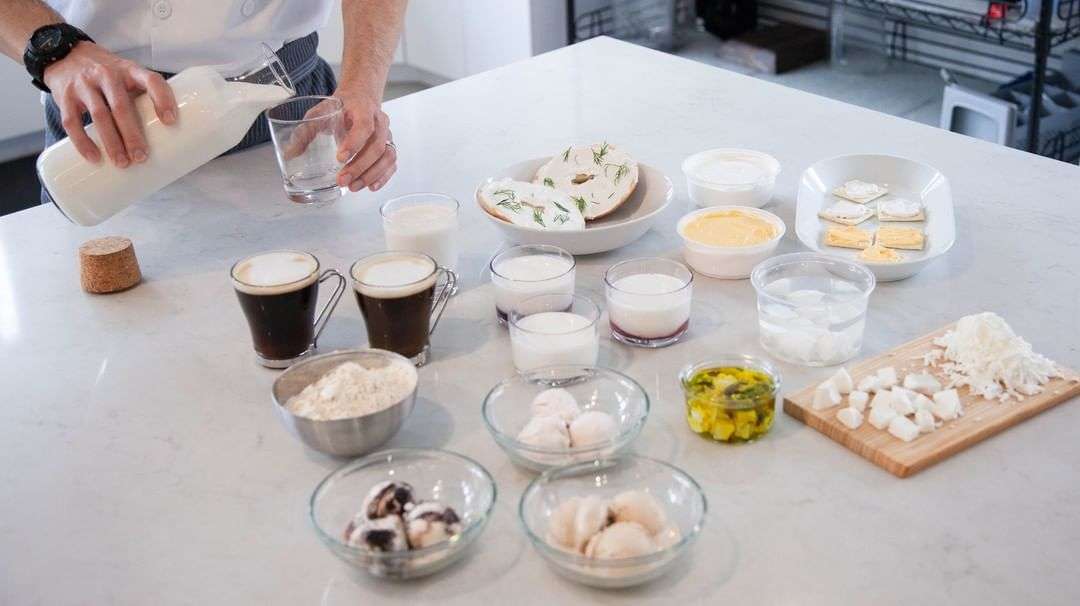 Amerykański start-up tworzy nabiał bez udziału krów