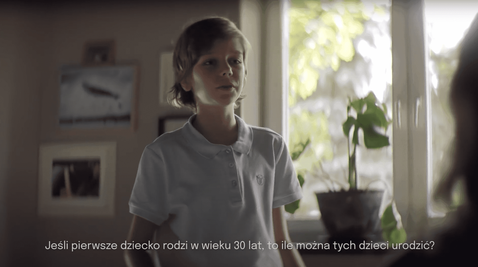 Nastolatek krytykuje siostrę słowami Czarnka w mocnym spocie kampanii „Wolna szkoła"