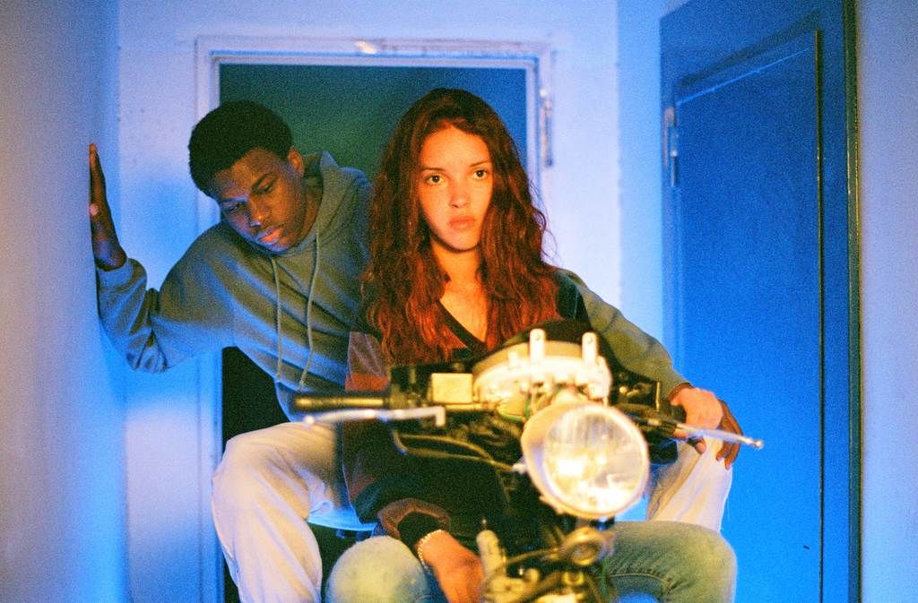 Nastolatek, który walczy o swój dom. Nawiązujący do faktów „Gagarine” to debiut pełen energii i serca