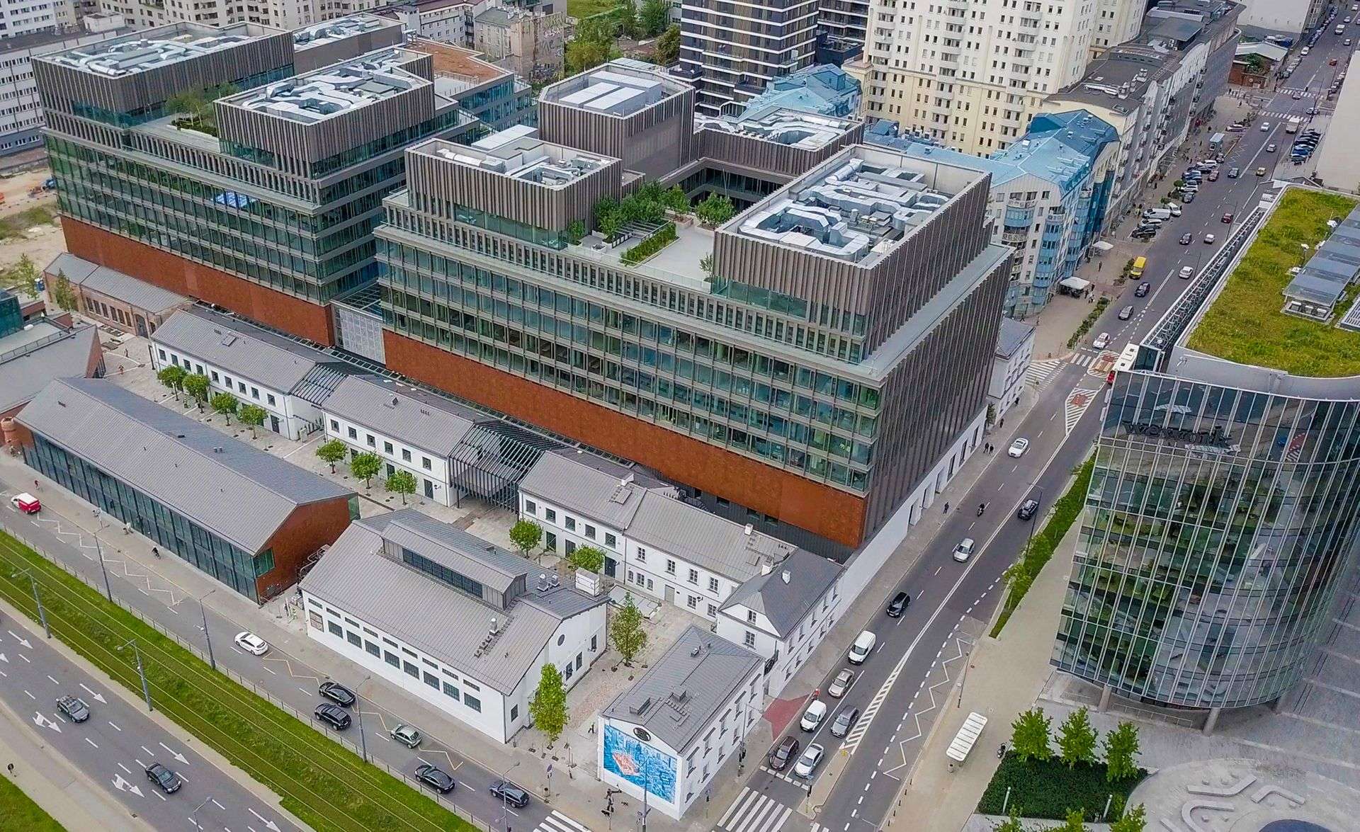 Królik i Wrona z Proceentem na Wielkim Otwarciu FOOD TOWN w Fabryce Norblina. Już w ten weekend