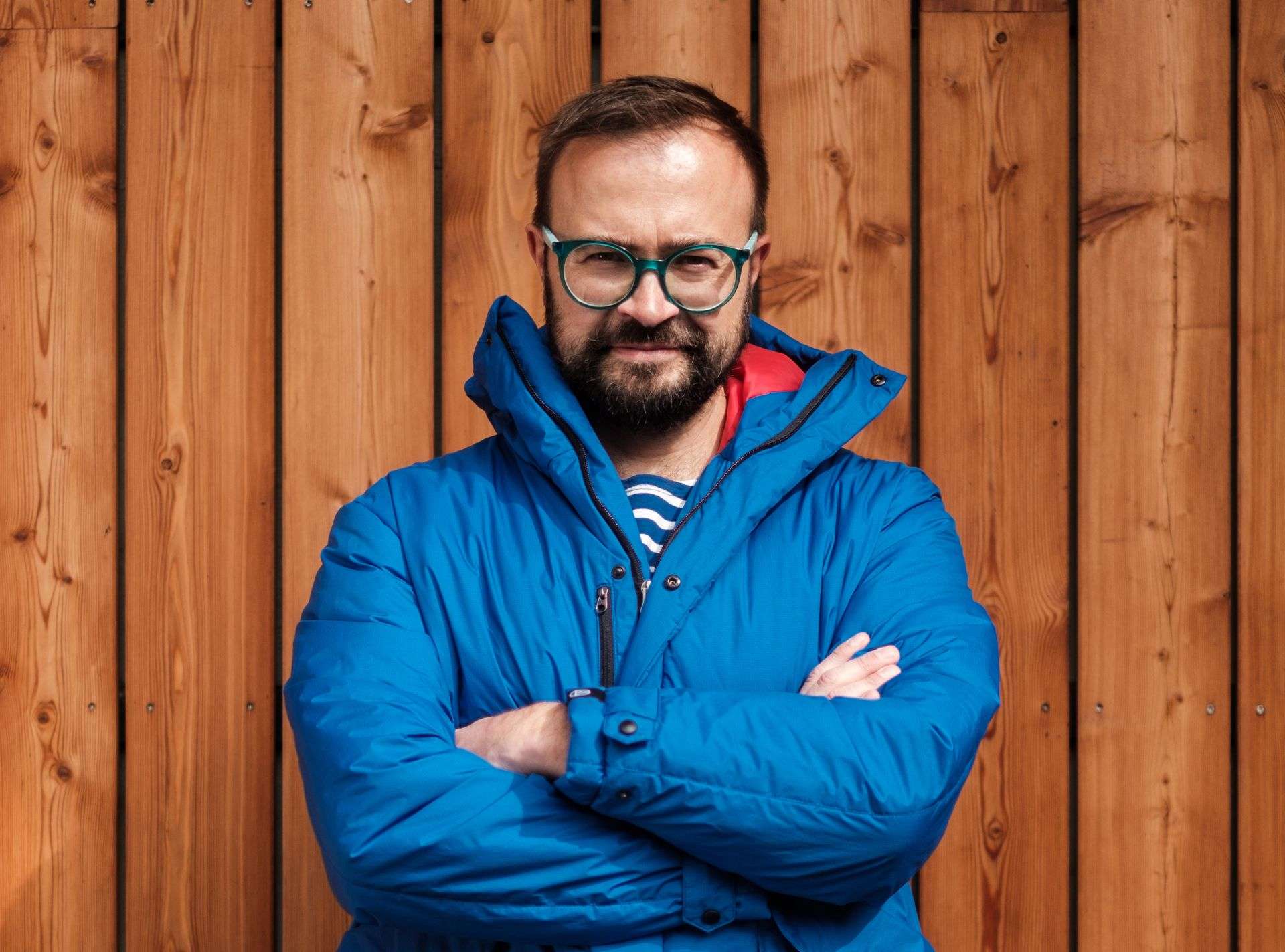 Co mówią budynki? Rozmawiamy ze znanym architektem i autorem „Witaj w świecie bez architektów”