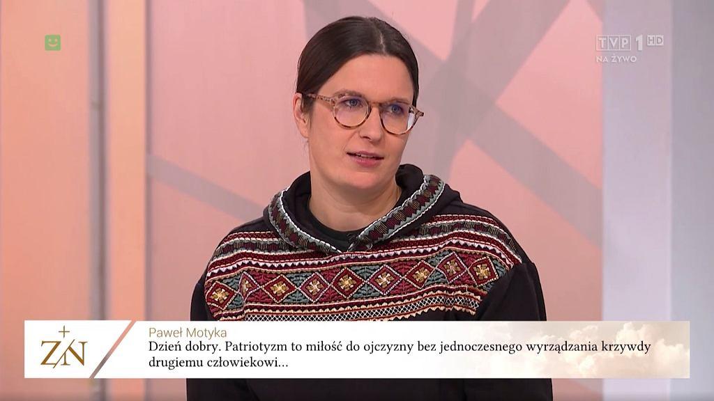 "Na granicy umierają ludzie". Była harcerka zaskoczyła dziennikarza TVP wypowiedzią o patriotyzmie