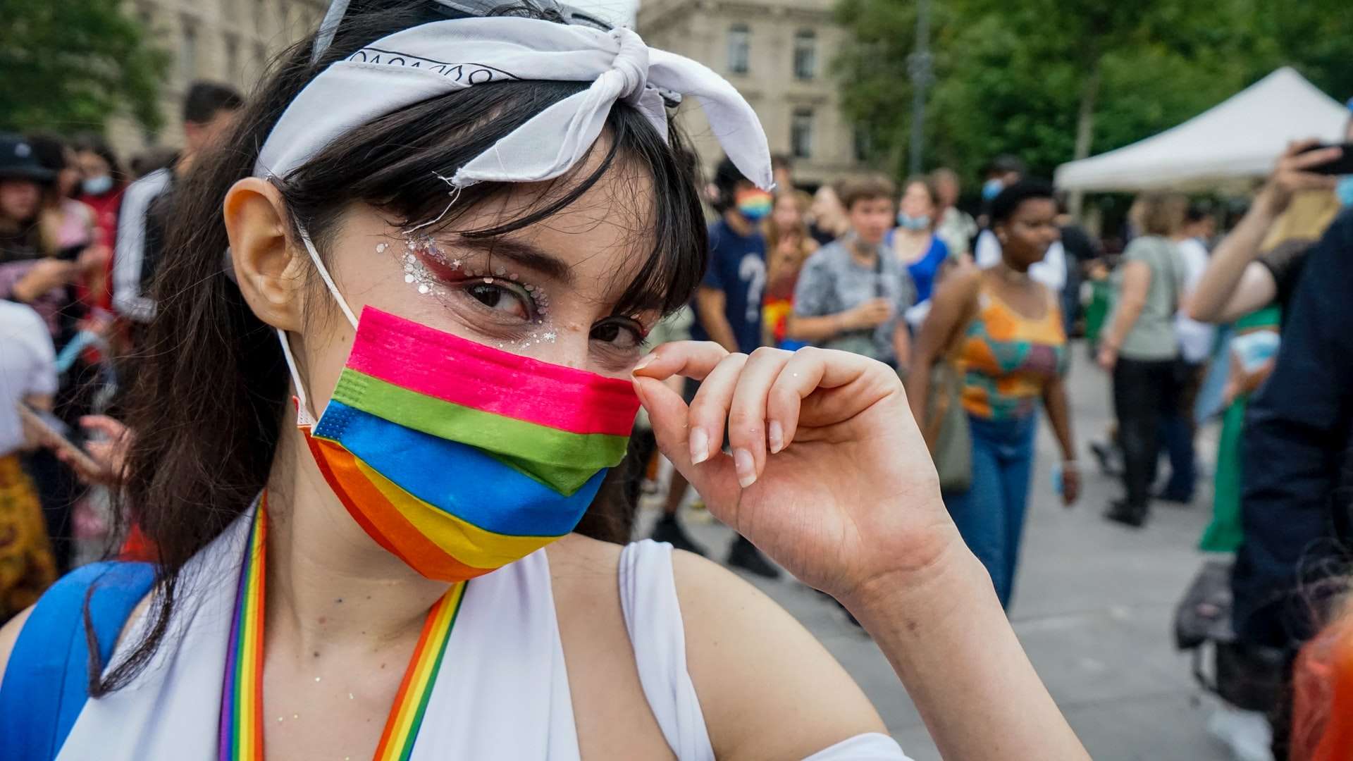 Co trzeci wyborca Konfederacji jest za zezwoleniem osobom LGBT+ na ślub