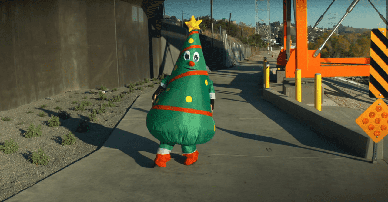 Mac DeMarco nagrał nową wersję osiemdziesięcioletniej piosenki świątecznej