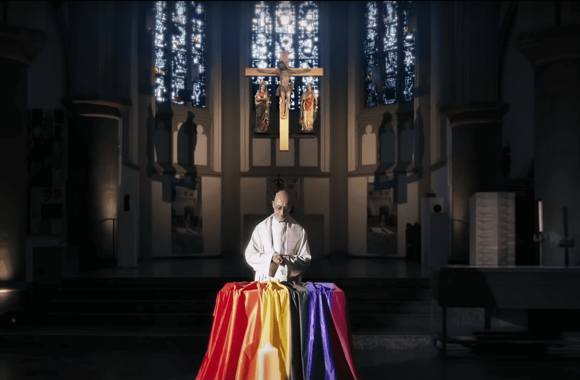 Wielki coming out w Kościele. Księża i zakonnice ujawniają się jako osoby nieheteronormatywne