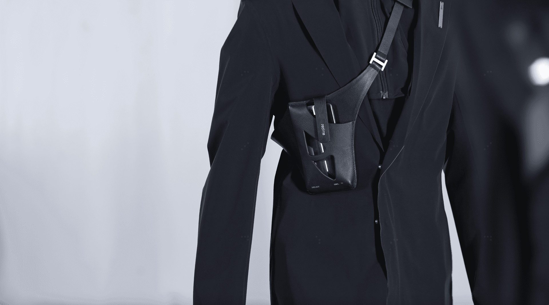 Łącząc modę i technologię. Debiut realme podczas Paryskiego Tygodnia Mody