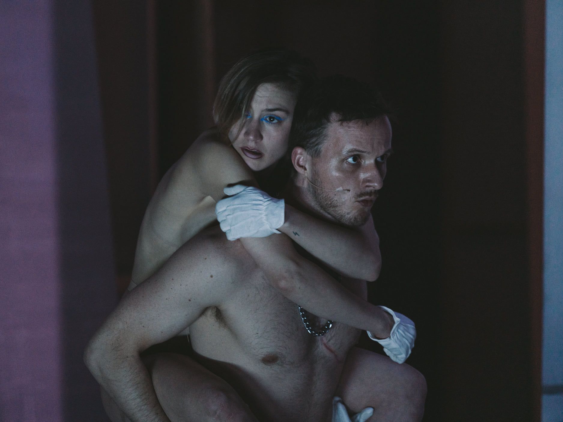 5 spektakli teatralnych, które tej wiosny warto zobaczyć w Warszawie