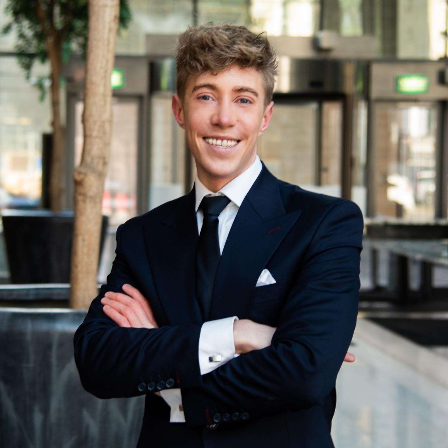 „Najmłodszy polski milioner" usłyszał zarzuty. Grozi mu 15 lat więzienia