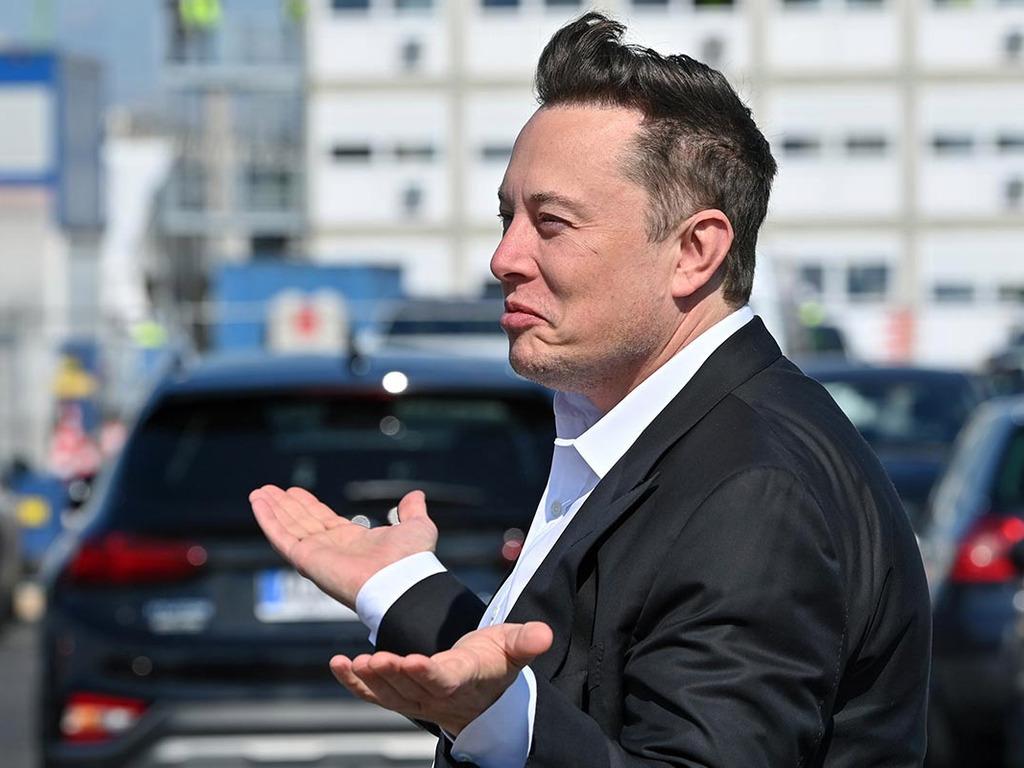 Transpłciowa córka Elona Muska wypiera się swojego ojca