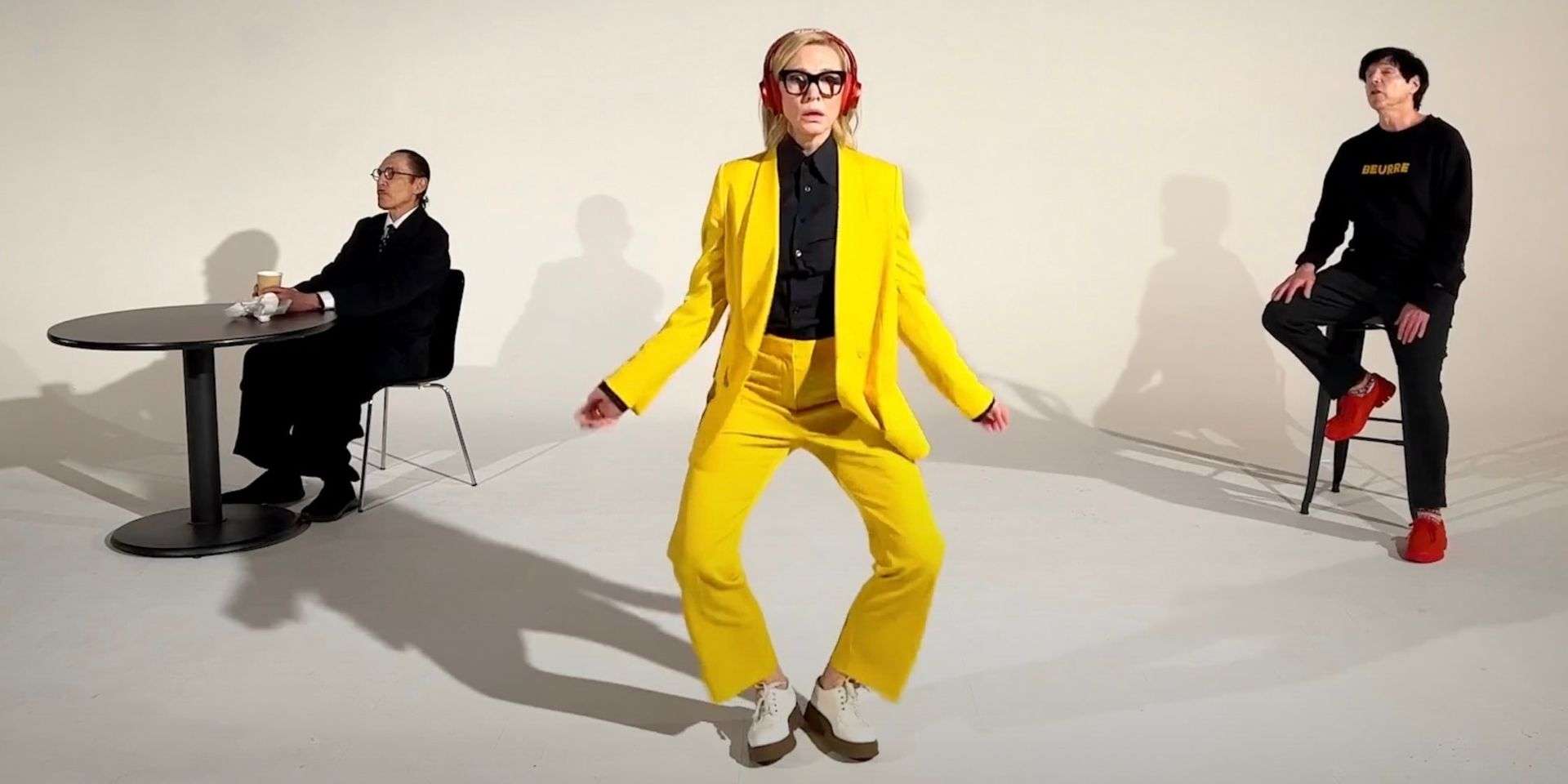 Boska Cate Blanchett tańczy w klipie kultowego duetu Sparks