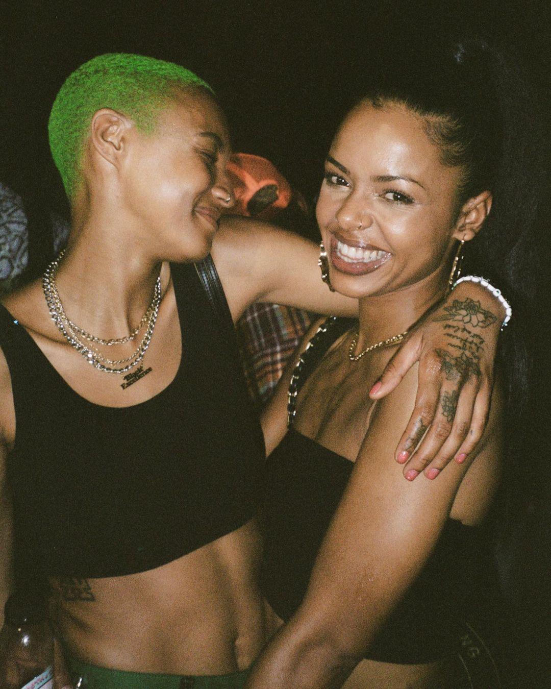 Nowojorski fotograf tworzy wyjątkowe, szczere i intymne portrety osób LGBT+. Obejrzyjcie te zdjęcia