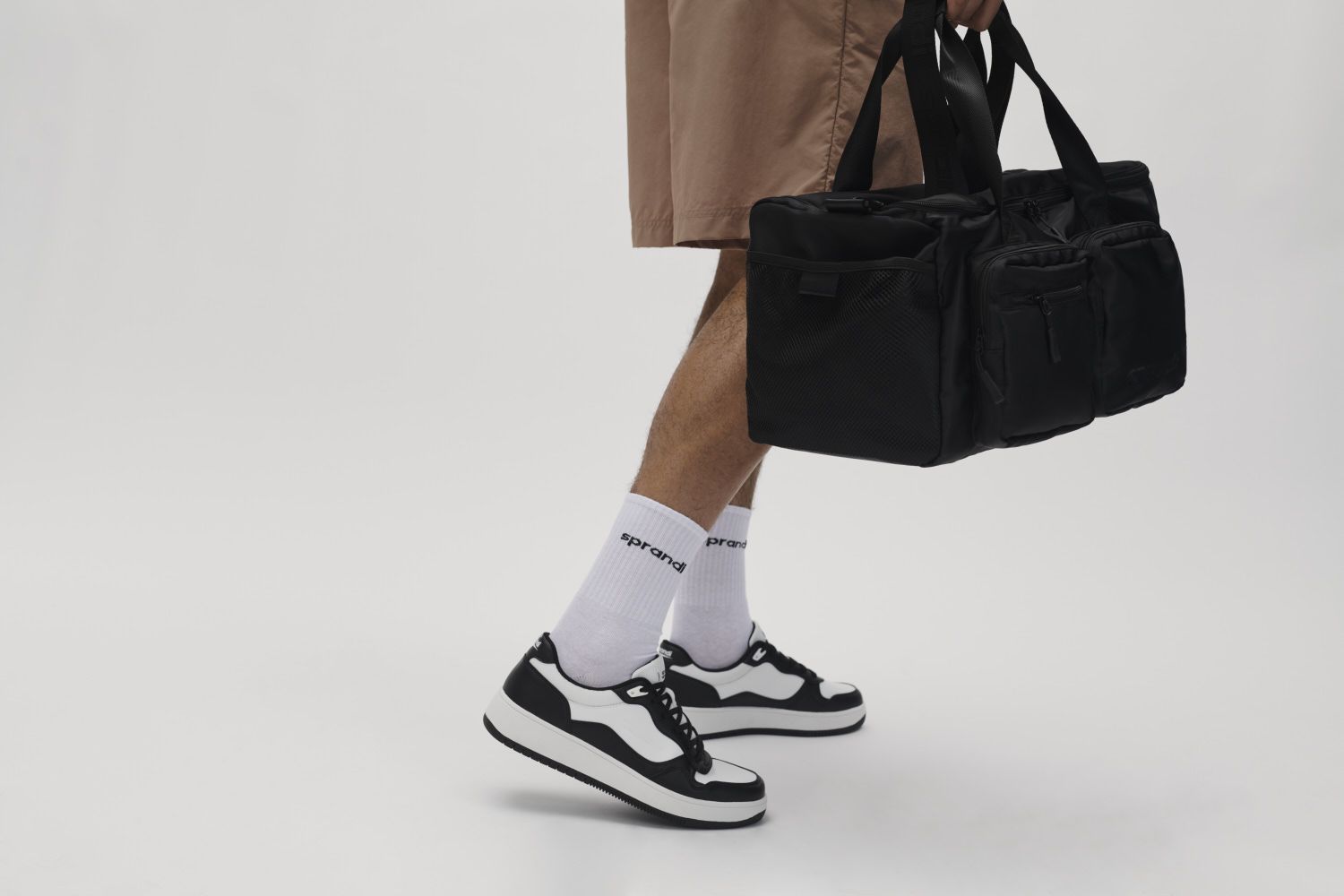 Majówka za pasem. Planujesz wyjazd w góry, wypad nad morze, a może pragniesz zgłębić nowe zakątki własnego miasta?