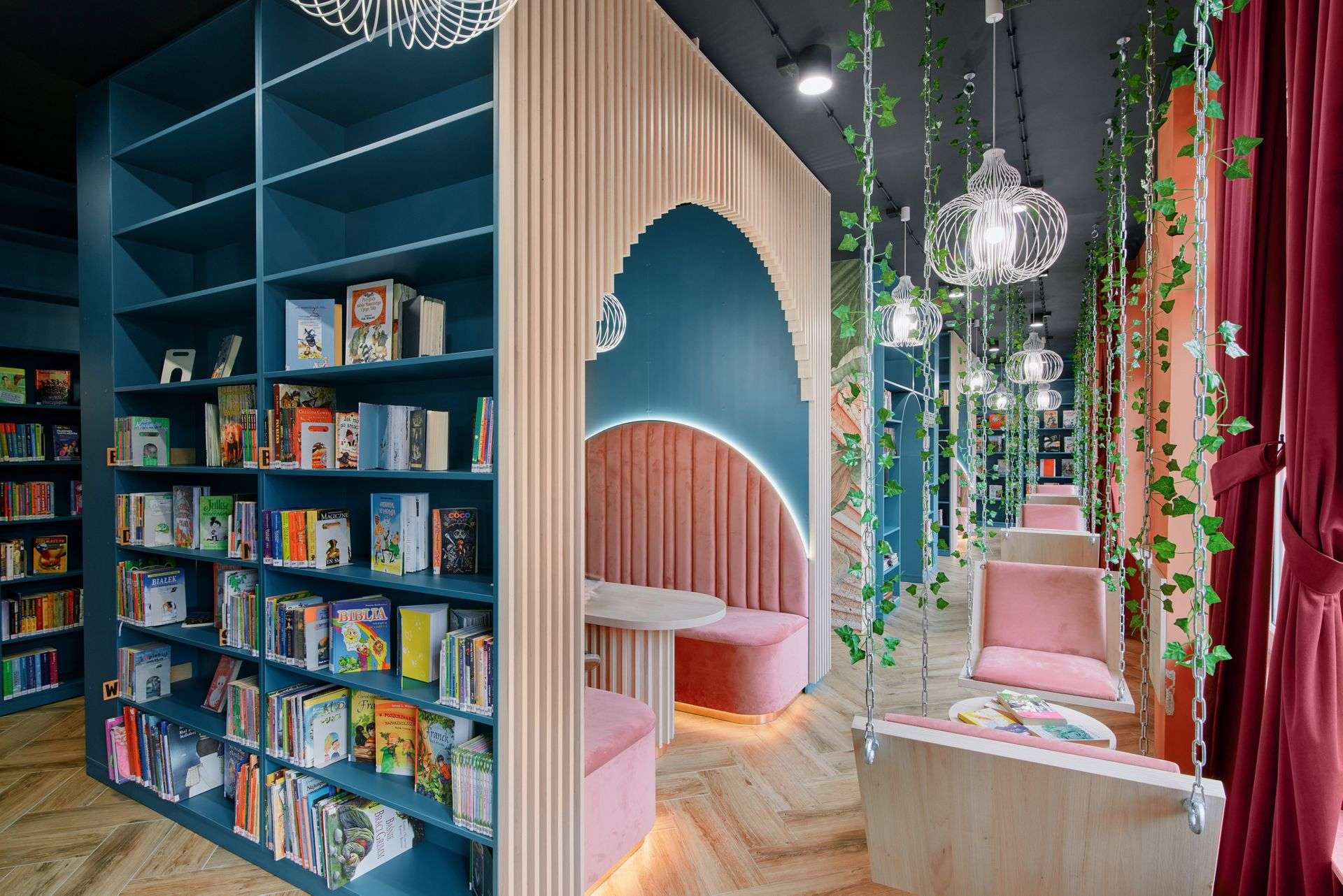 Biblioteka w Kraśniku jak z filmu Wesa Andersona. Zwyciężyła międzynarodowy konkurs