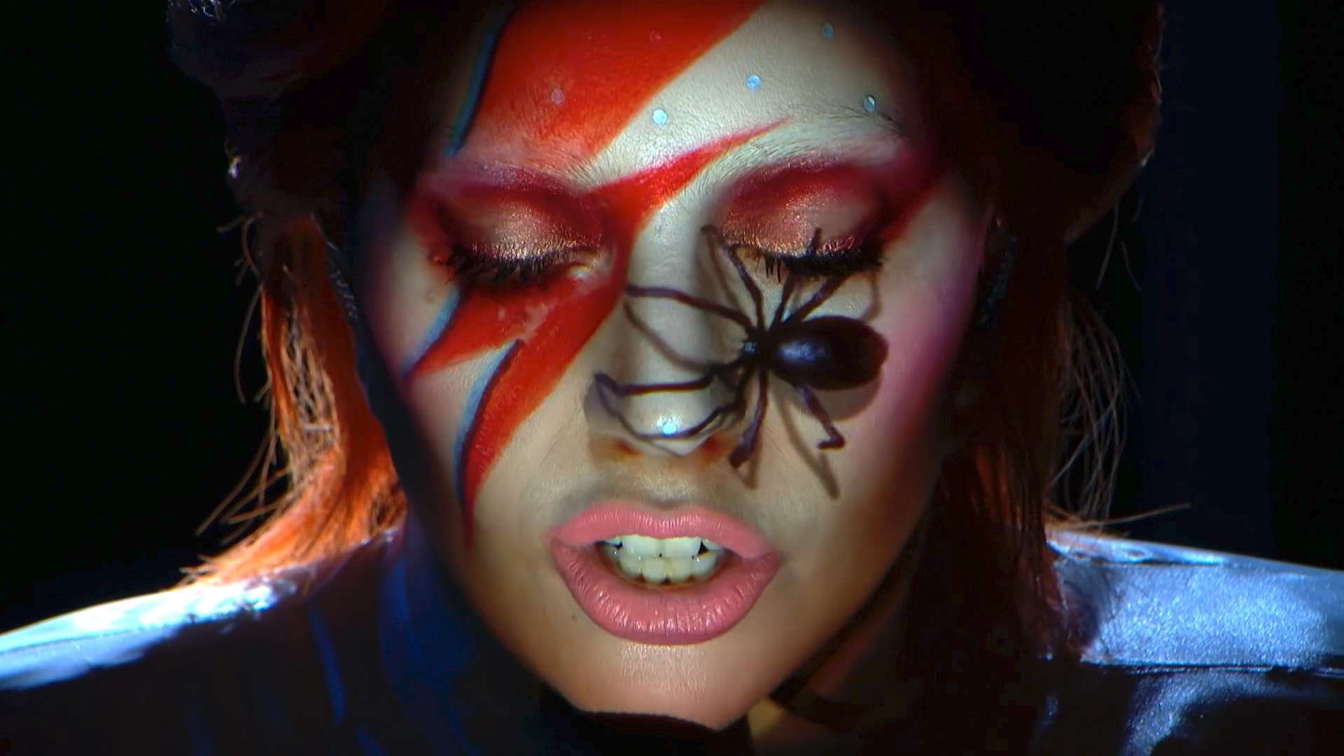 Tworzy wirtualne makijaże dla największych gwiazd. Mistrz VR Nobumichi Asai