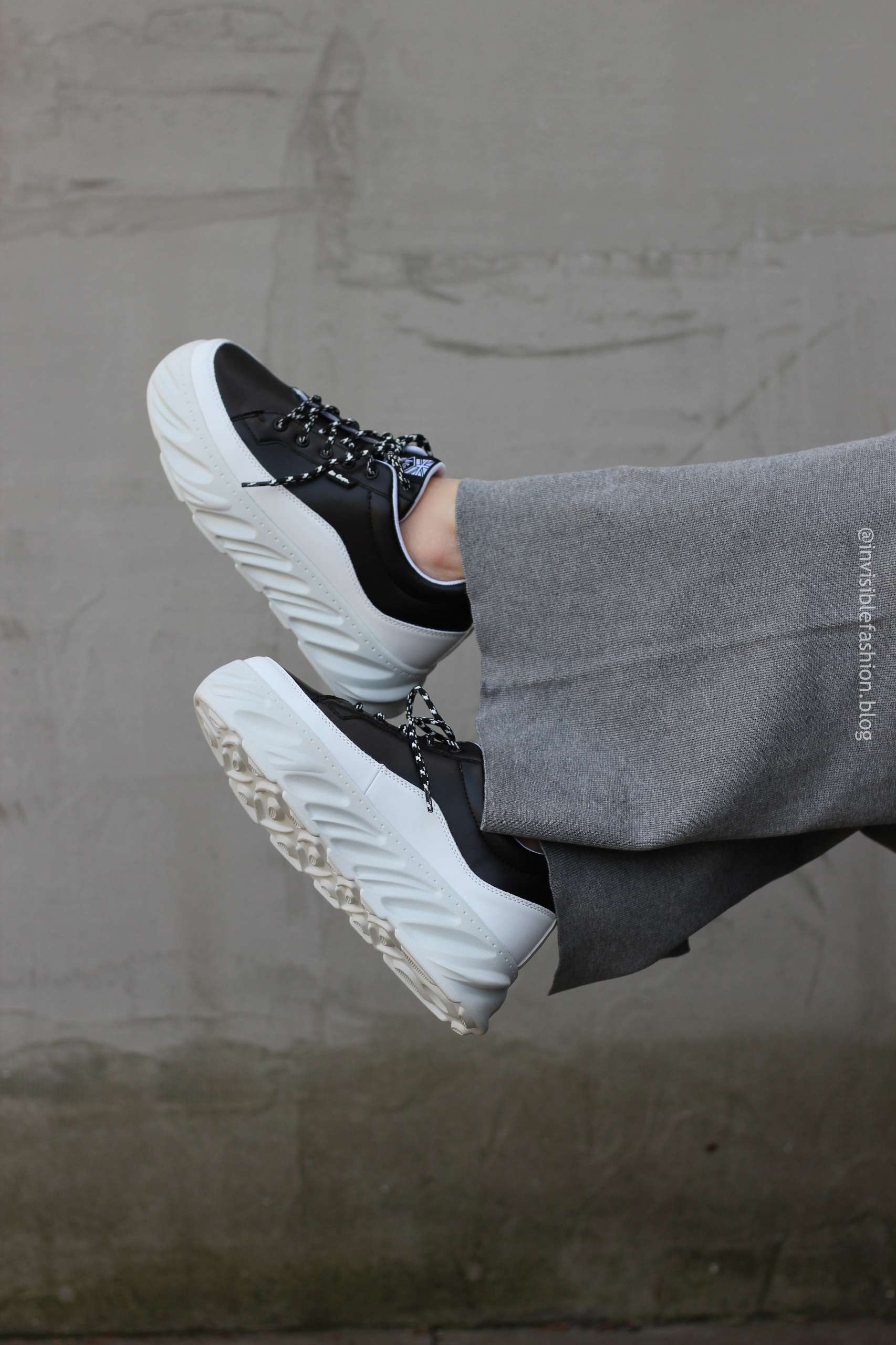 Trampki i sneakersy Lee Cooper, które pokochasz latem