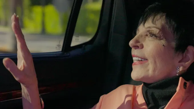 Liza Minnelli w pierwszym zwiastunie mocnego dokumentu o prawdziwym życiu gwiazdy „Kabaretu”