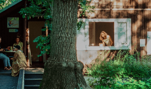 Co 27 domków fińskich robi w centrum Warszawy? To największy oddolny dom kultury