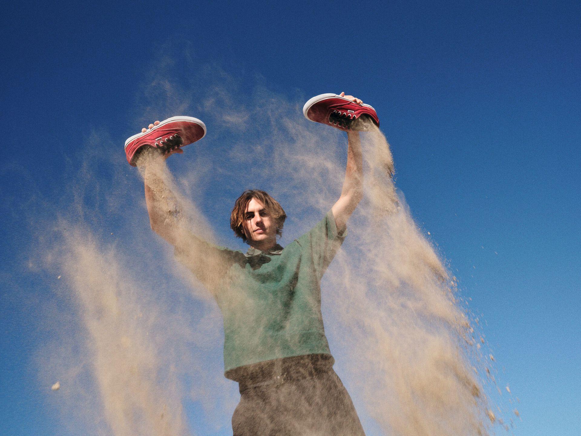 Vans prezentuje pierwszy sygnowany model butów skate'owych Currena Caplesa