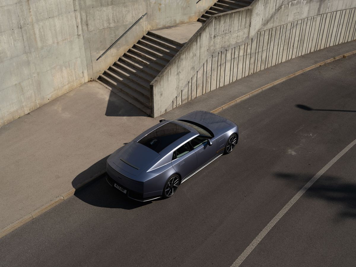 Nowy Jaguar Type 01: elektryczne GT po rebrandingu „Copy Nothing”
