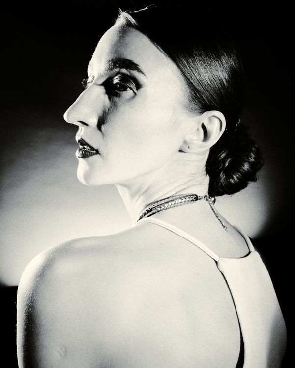 "Chiaroscuro" muse Ania Lisia by me ⭐️