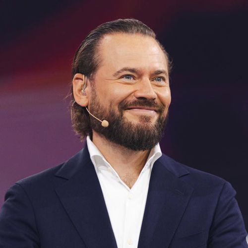 Festiwal w Jastarni odwołał panel o aborcji. Kanał Zero grozi sądem
