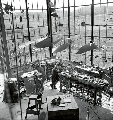 Typy Art, czyli Alexander Calder, Dispatch Art i rdzenny futuryzm
