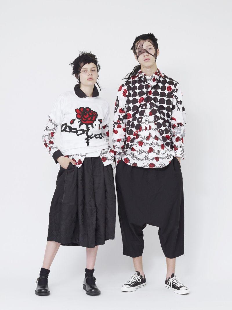 Comme des Garçons stworzyło kolekcję z Nike. Projekty dostępne są w polskim Vitkacu