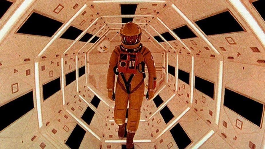 10 filmów science fiction, które przepowiedziały znane dziś technologie