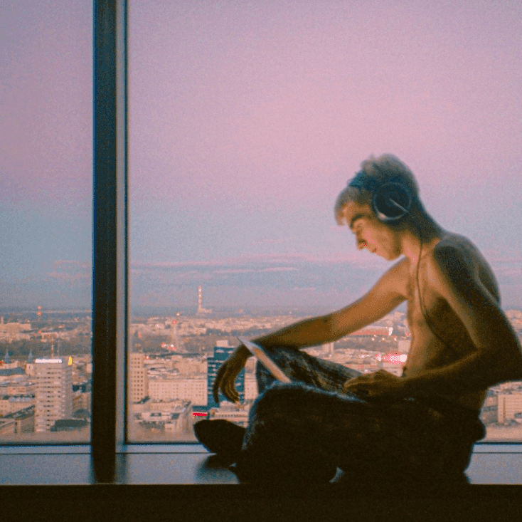 „I tak by to wziął Sobel". Mata dissuje hejterów i komentuje współpracę z McDonald's na nowym tracku