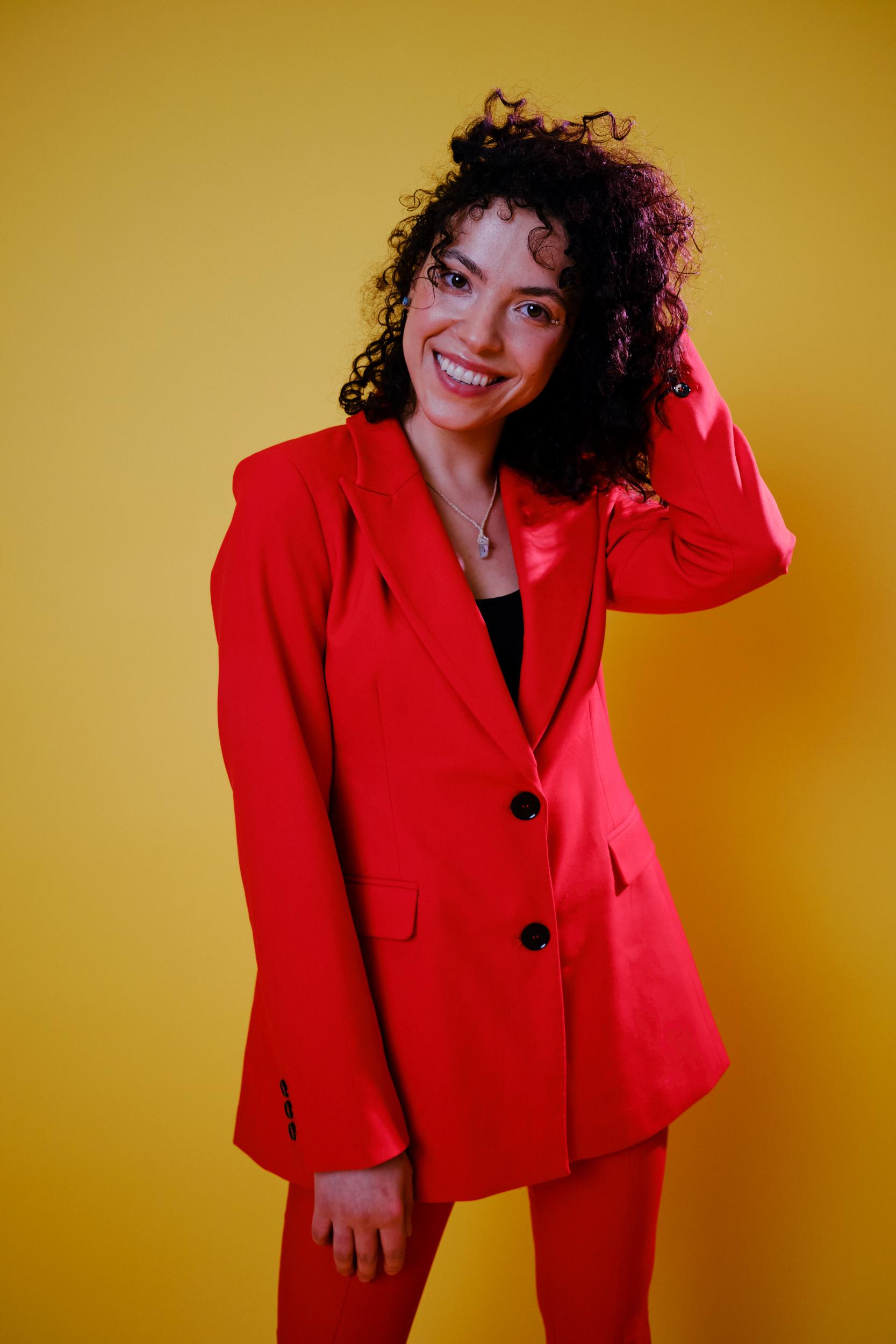 „Nie mogę nazwać tego coming outem". Rozmawiamy z Gretą Burzyńską, aktorką i bohaterką spotu KPH