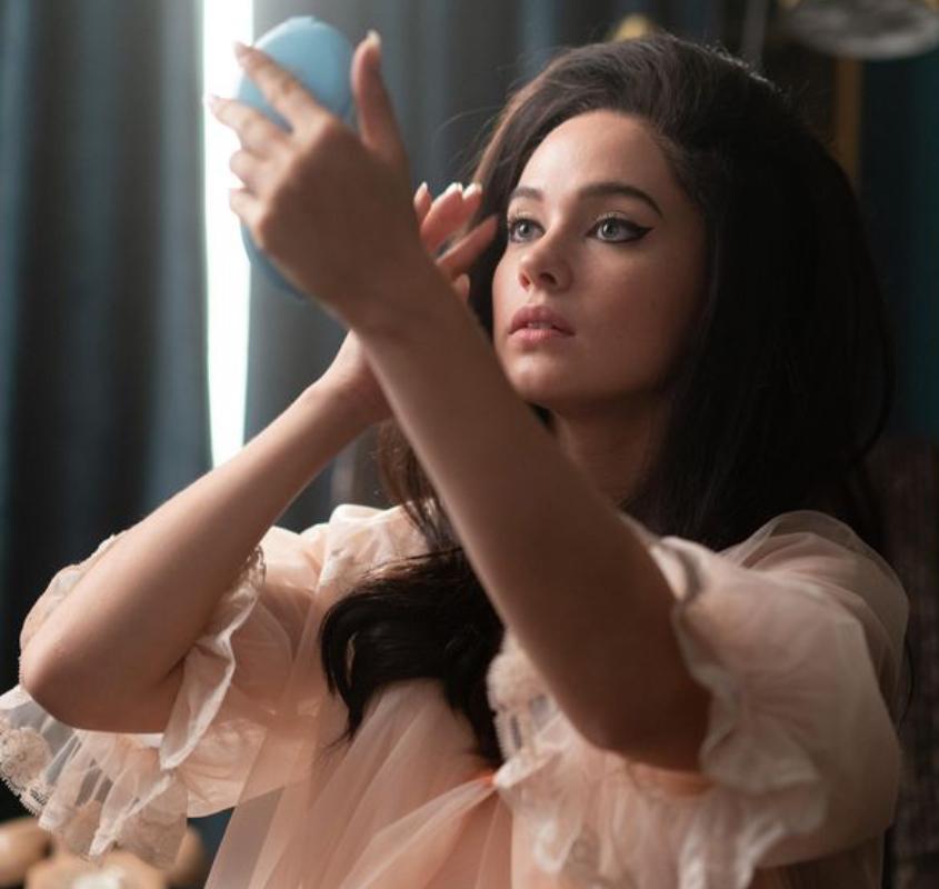 Gwiazdorski grooming – Priscilla miała 14 lat, gdy poznała Elvisa