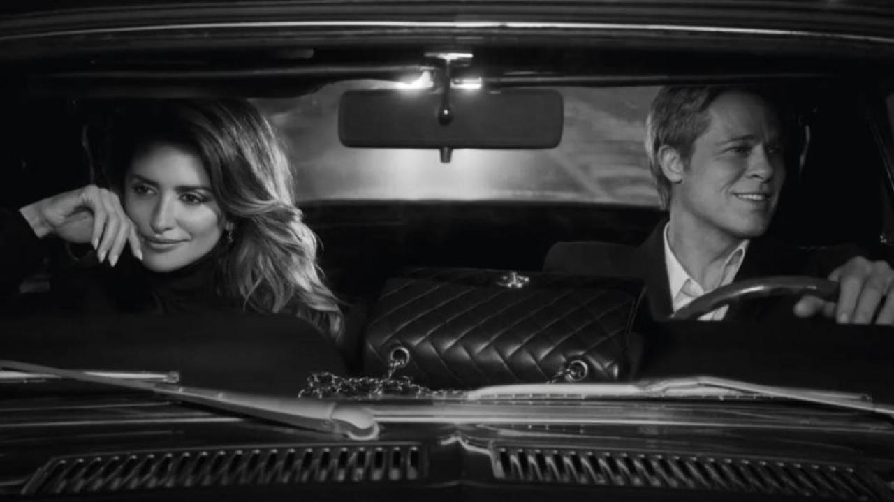 Penélope Cruz i Brad Pitt idą na randkę w spocie Chanel. Inspiracją był słynny film