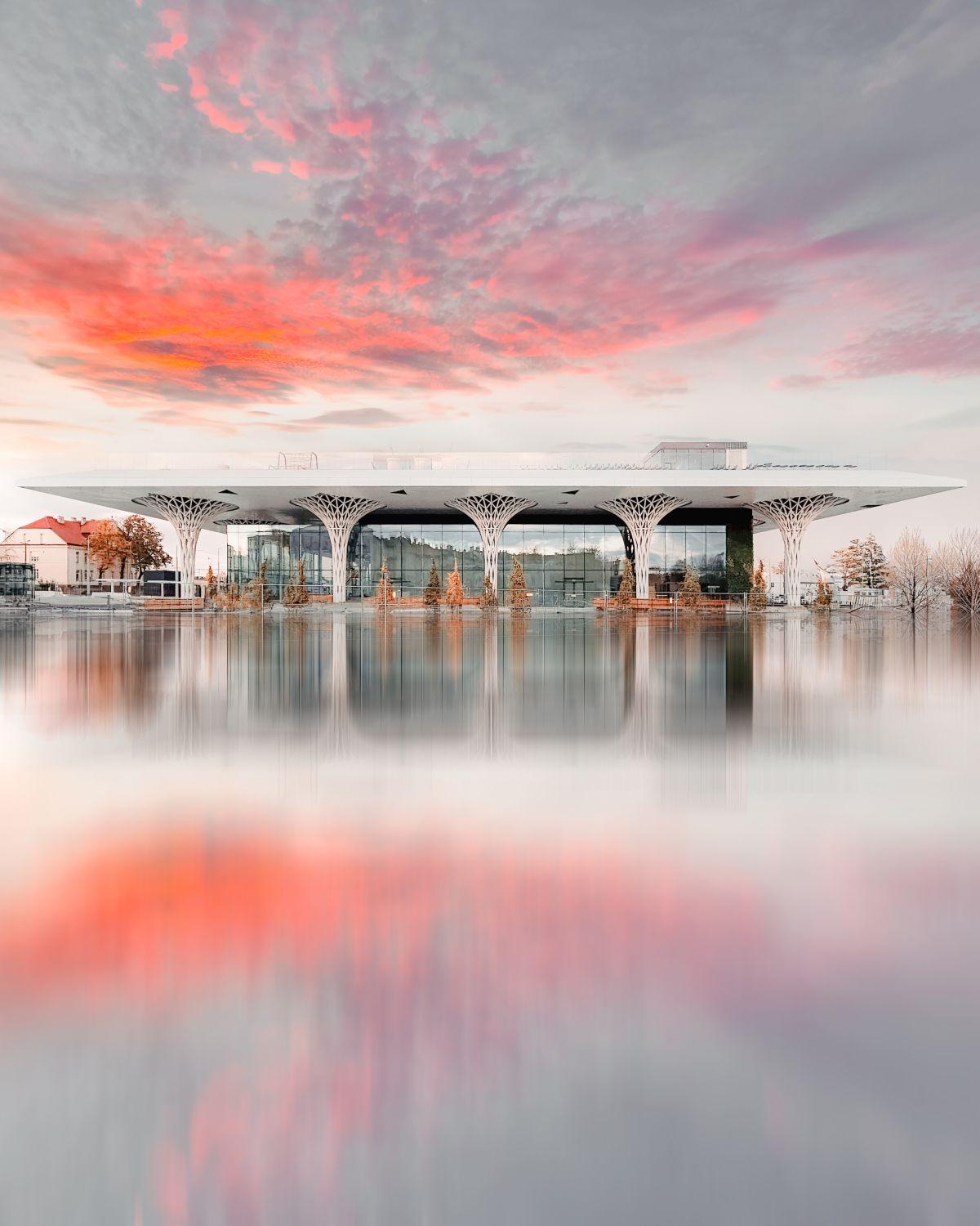 Dworzec w Lublinie na spektakularnych zdjęciach. Inne polskie dworce nie mają do niego podjazdu