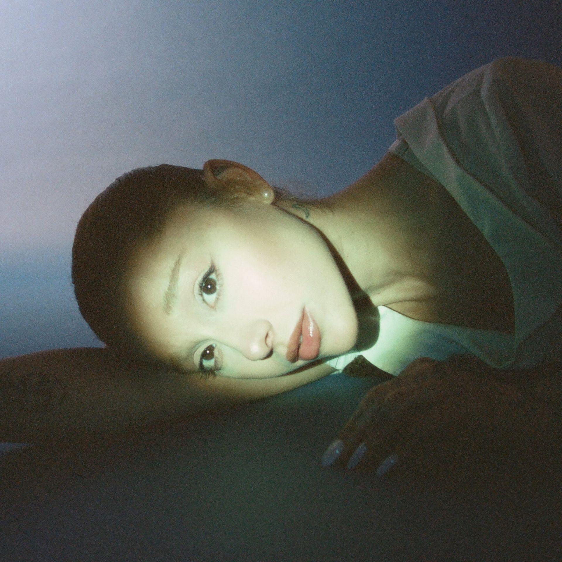 Ostatnie wspomnienia Ariany Grande. Reżyserski debiut, który rozdziera serce