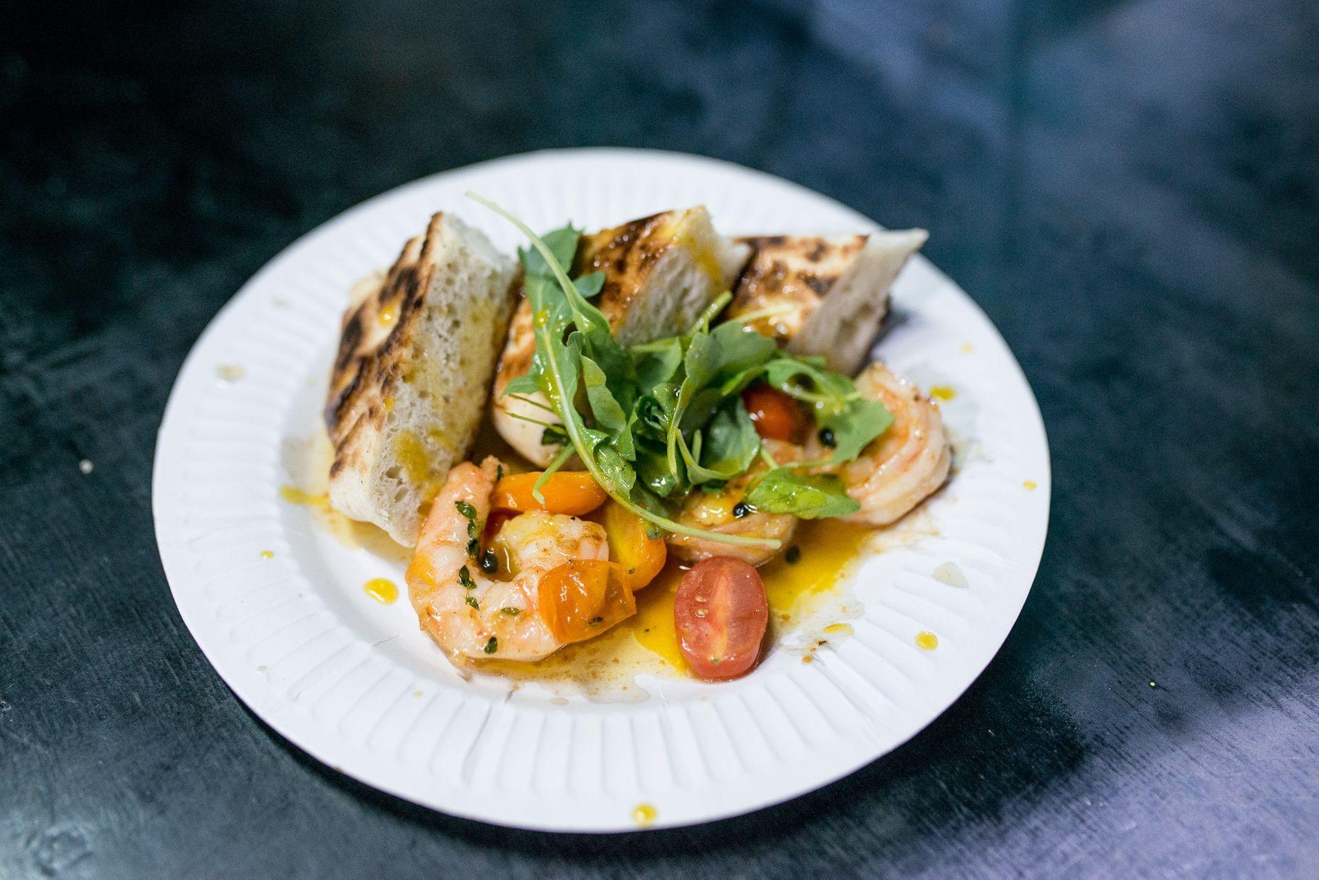 5. Jedzcie i pijcie z tego wszyscy